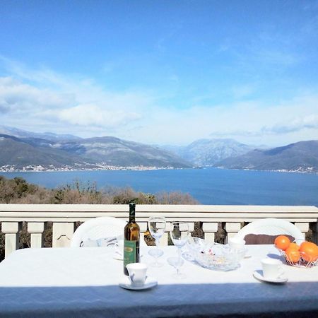 Apartments Vidikovac Tivat Exterior photo
