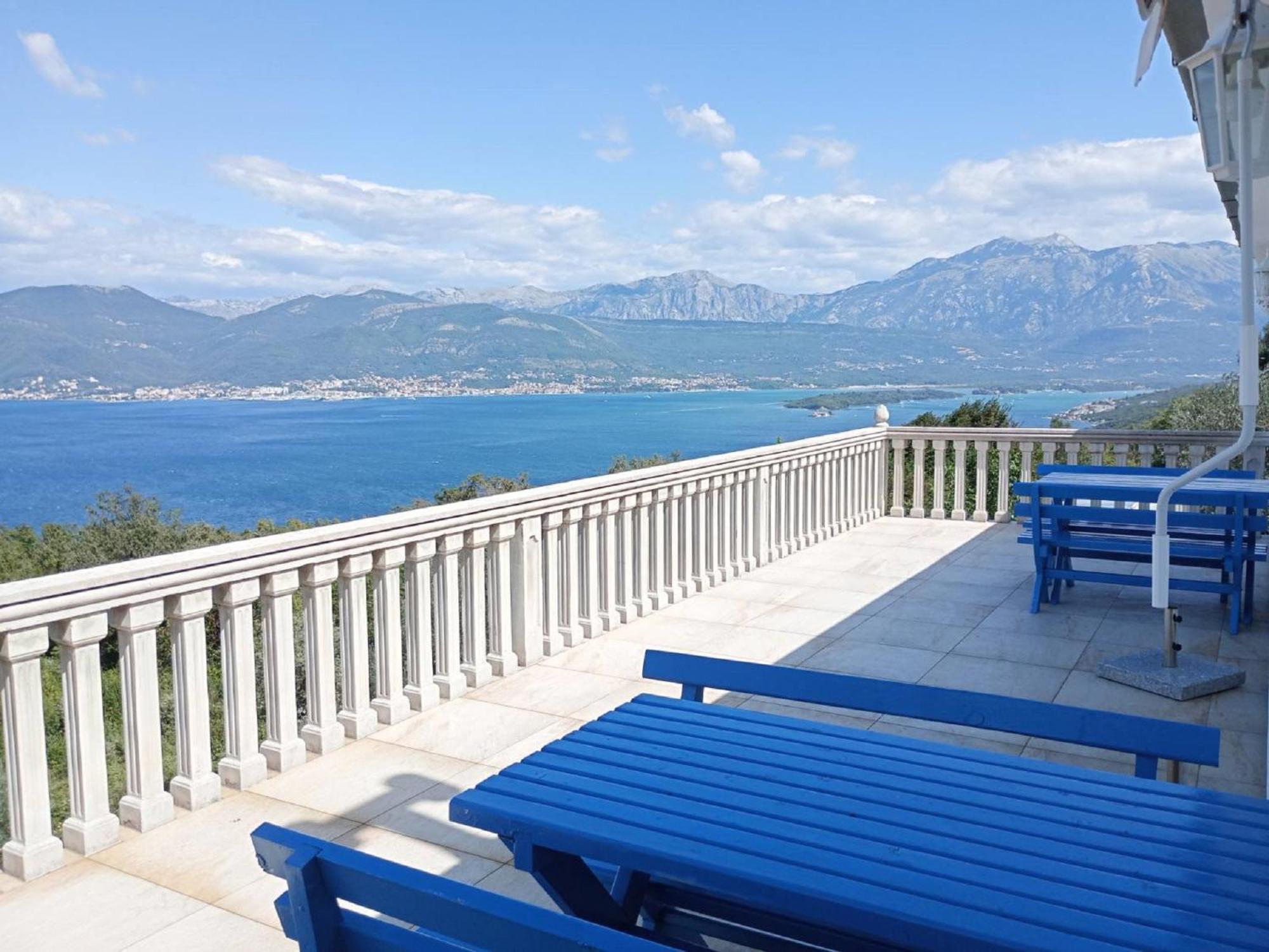 Apartments Vidikovac Tivat Exterior photo